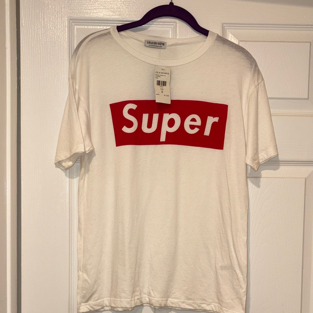 Supreme woman’s shirt